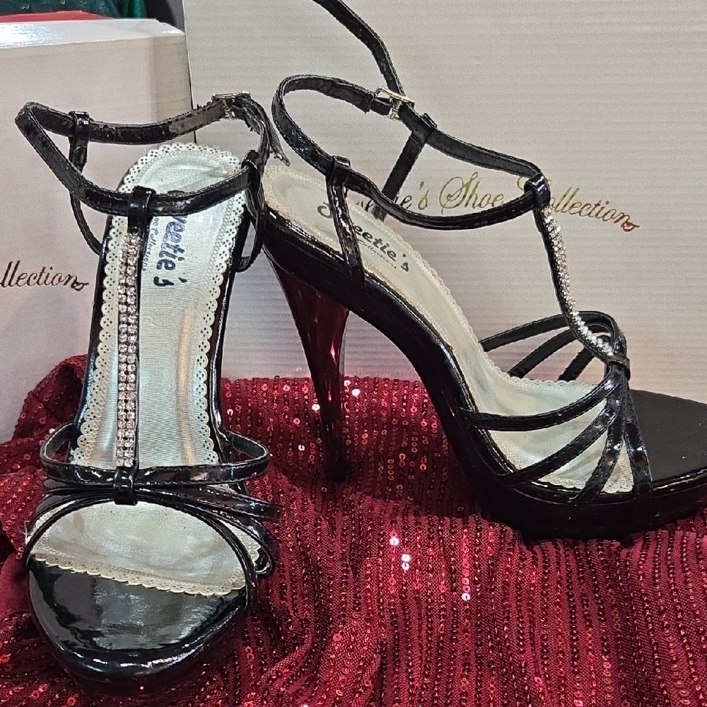 New Black Strappy Heels Size 9.5